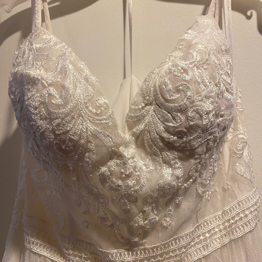 Sheer Bod Banded Tulle ALine Ivory Wedding Gown - Picture 3 of 5